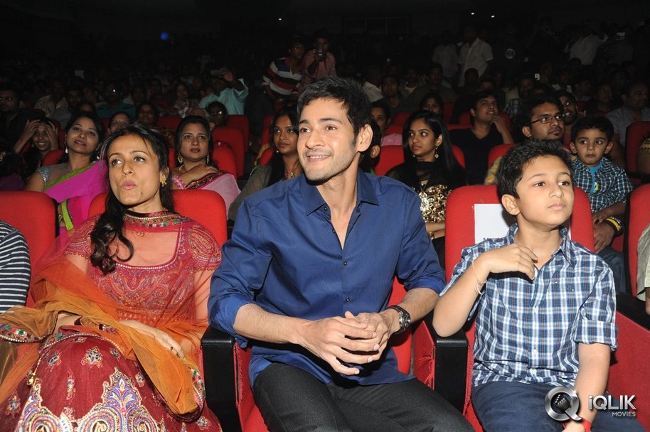 1-Nenokkadine-Movie-Audio-Release